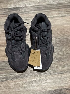 Yeezy Boost 500 Black Men's Sneakers